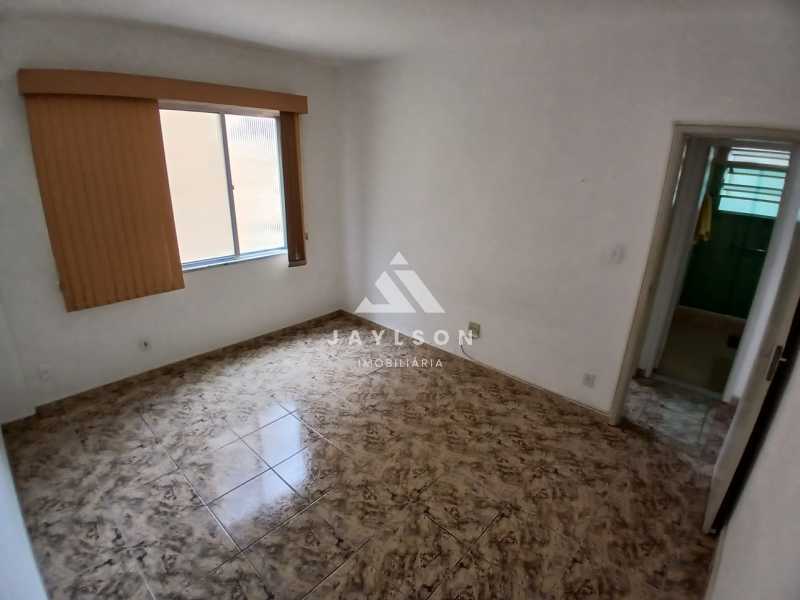 Apartamento à venda com 2 quartos, 85m² - Foto 14