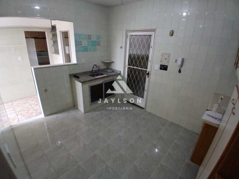 Apartamento à venda com 2 quartos, 85m² - Foto 15