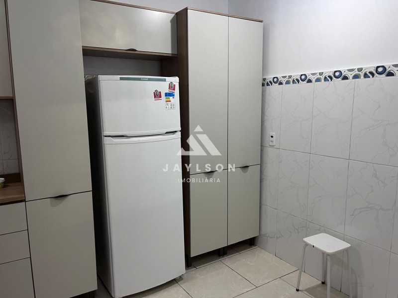 Casa à venda com 3 quartos, 90m² - Foto 16