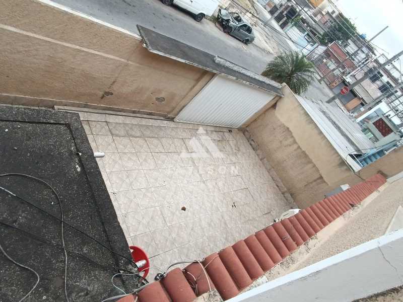 Casa à venda com 2 quartos, 169m² - Foto 22