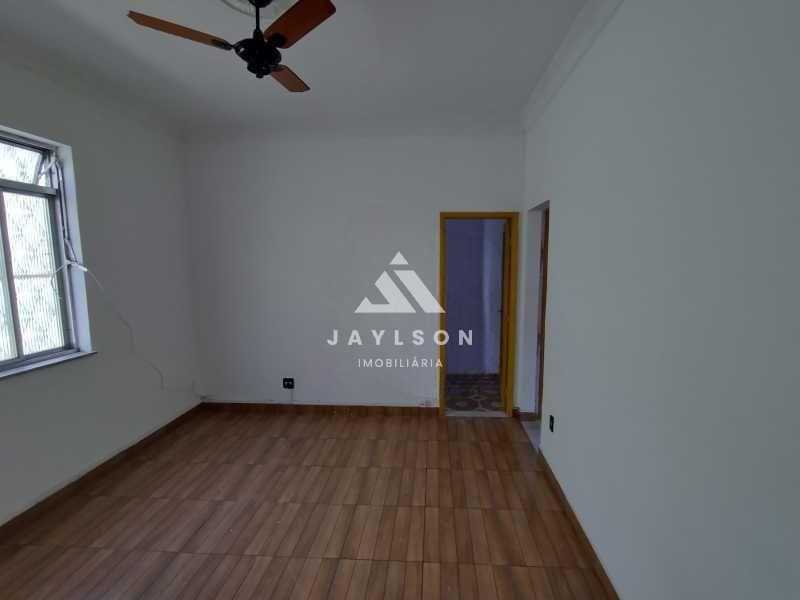 Apartamento à venda com 2 quartos, 63m² - Foto 1