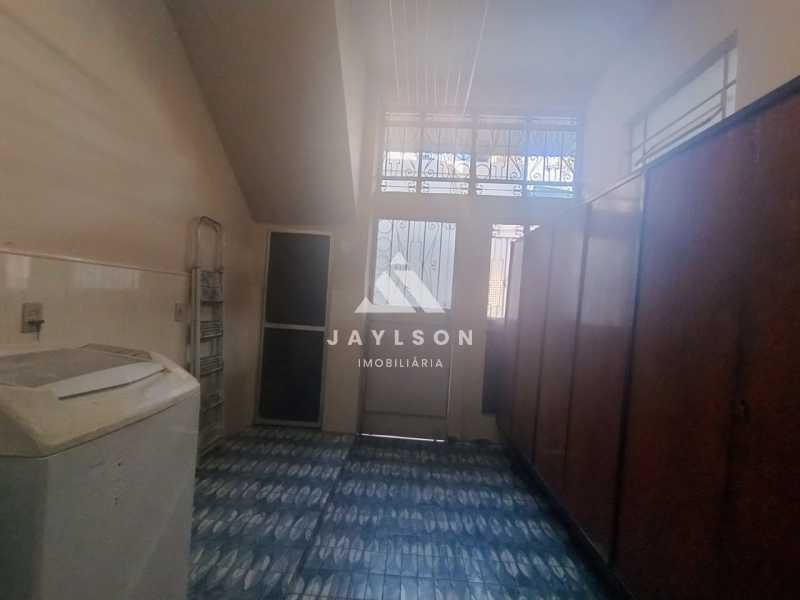 Apartamento à venda com 2 quartos, 97m² - Foto 15