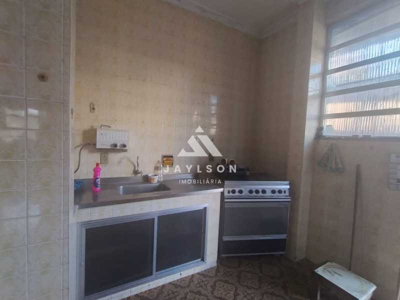 Apartamento à venda com 2 quartos, 97m² - Foto 12