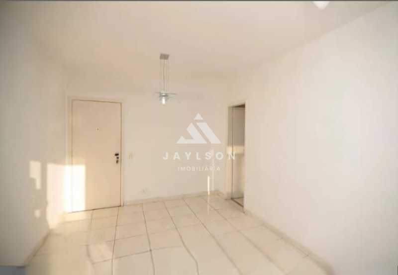 Apartamento à venda com 2 quartos, 51m² - Foto 15