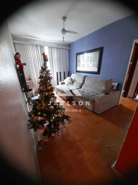 Apartamento à venda com 2 quartos, 72m² - Foto 1