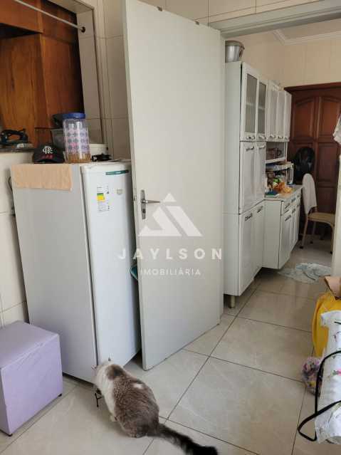 Apartamento à venda com 3 quartos, 60m² - Foto 17