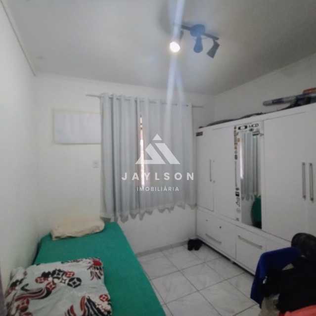 Casa de Condomínio à venda com 2 quartos, 100m² - Foto 13