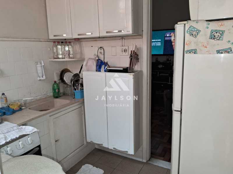 Apartamento à venda com 2 quartos, 71m² - Foto 13