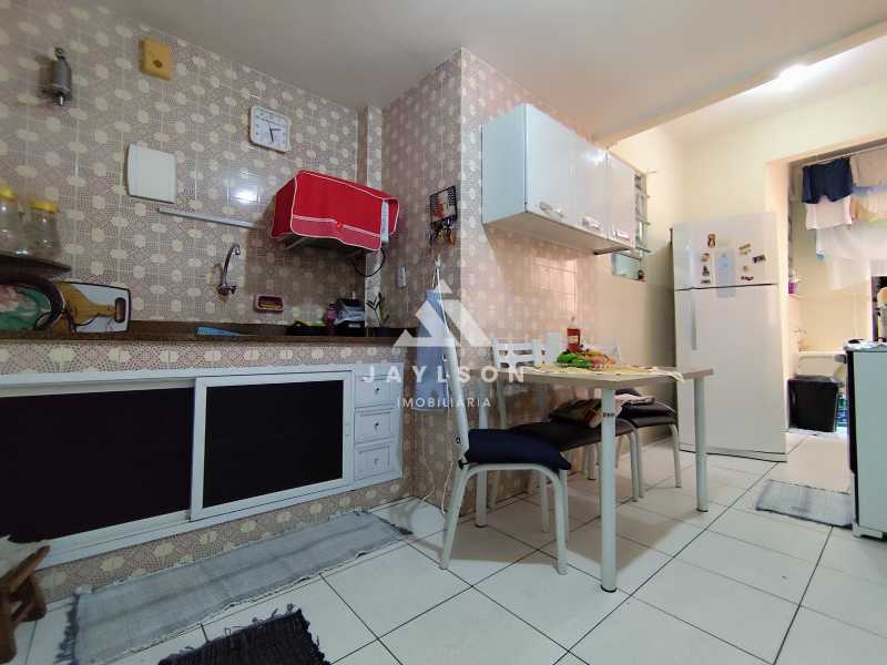 Apartamento à venda com 3 quartos, 75m² - Foto 6