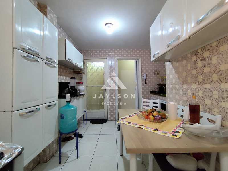 Apartamento à venda com 3 quartos, 75m² - Foto 7