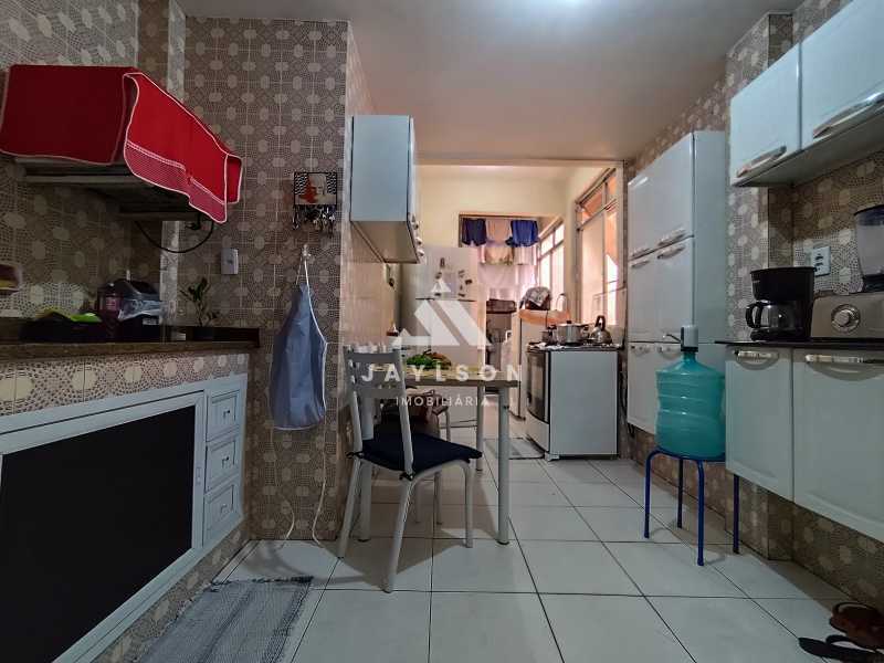 Apartamento à venda com 3 quartos, 75m² - Foto 8