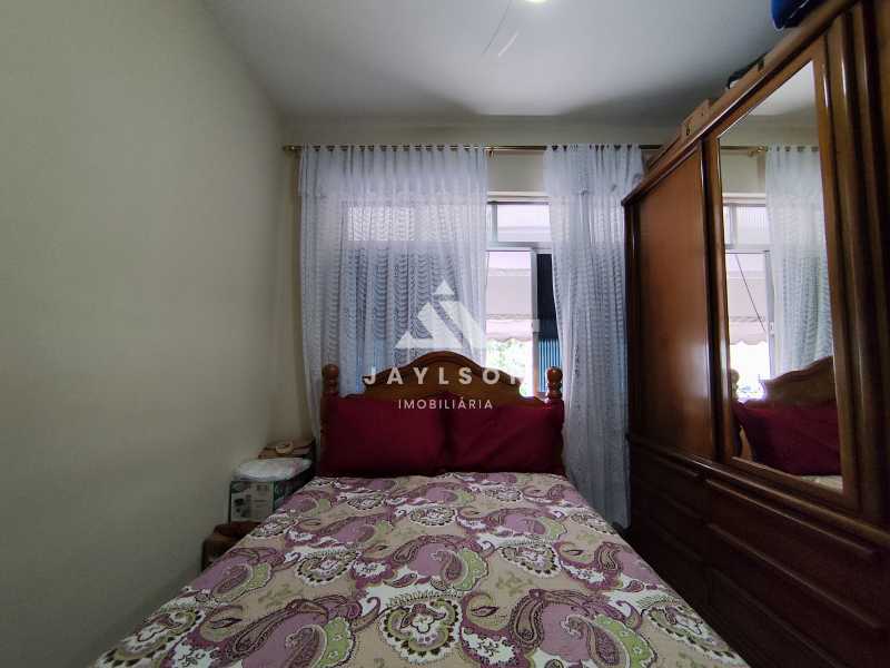 Apartamento à venda com 3 quartos, 75m² - Foto 15