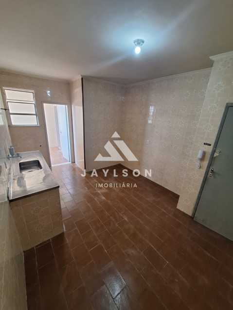 Apartamento para alugar com 2 quartos, 60m² - Foto 18