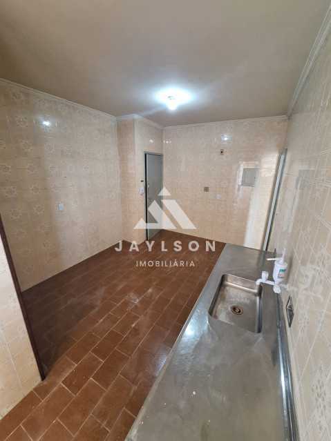Apartamento para alugar com 2 quartos, 60m² - Foto 17
