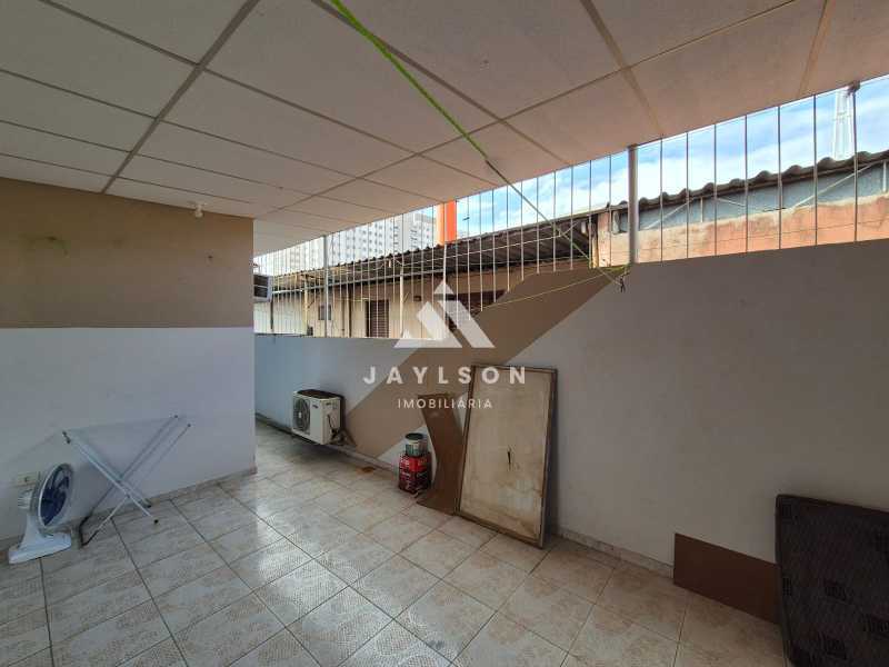 Apartamento à venda com 2 quartos, 60m² - Foto 21