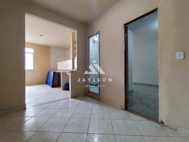 Apartamento à venda com 1 quarto, 63m² - Foto 12