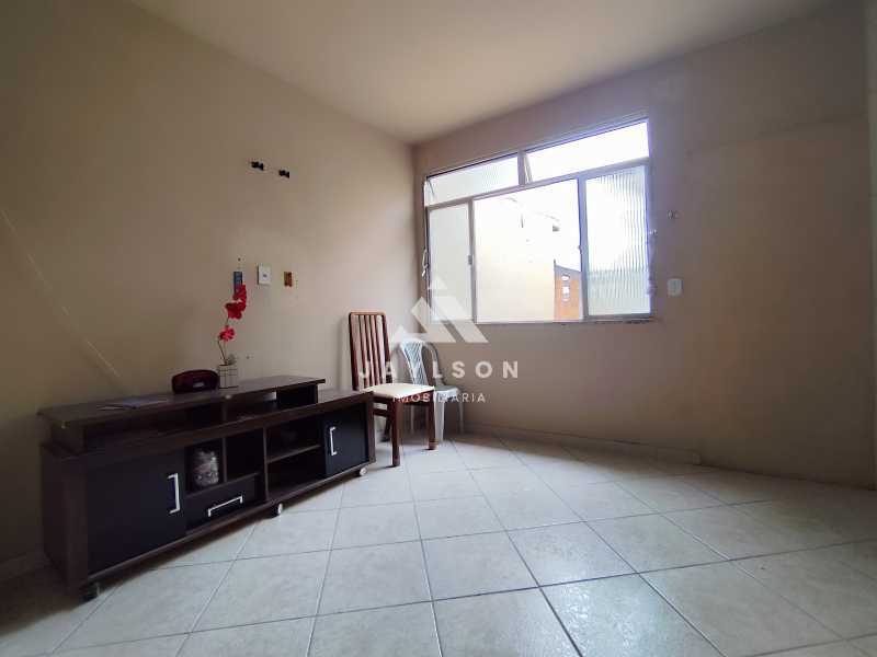 Apartamento à venda com 1 quarto, 63m² - Foto 25