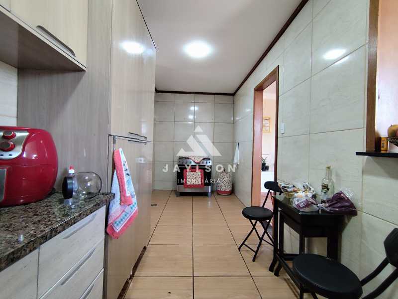 Casa à venda com 2 quartos, 188m² - Foto 18