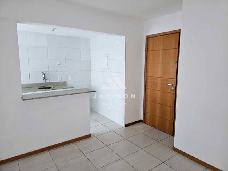 Apartamento à venda com 2 quartos, 60m² - Foto 9