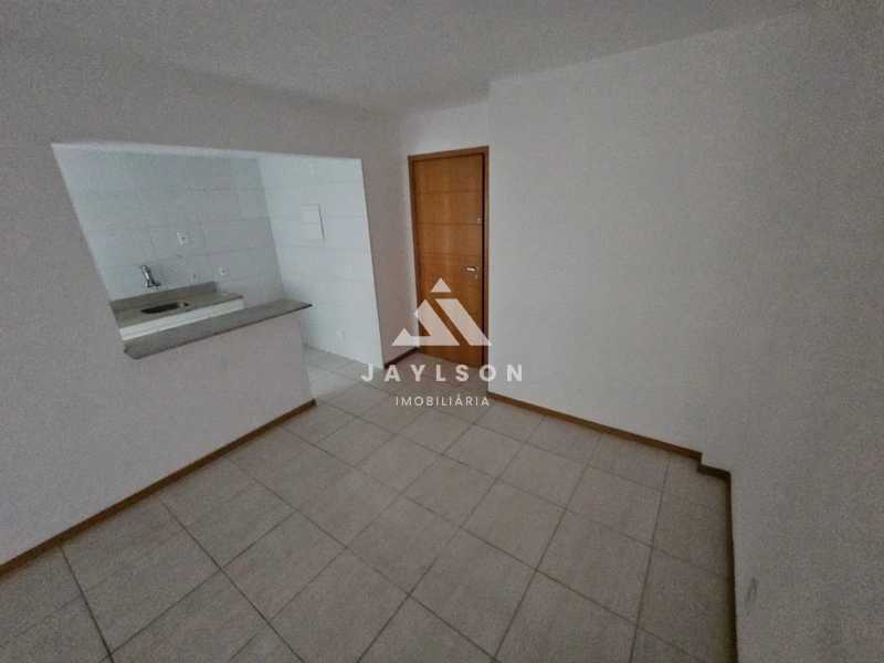 Apartamento à venda com 2 quartos, 60m² - Foto 10