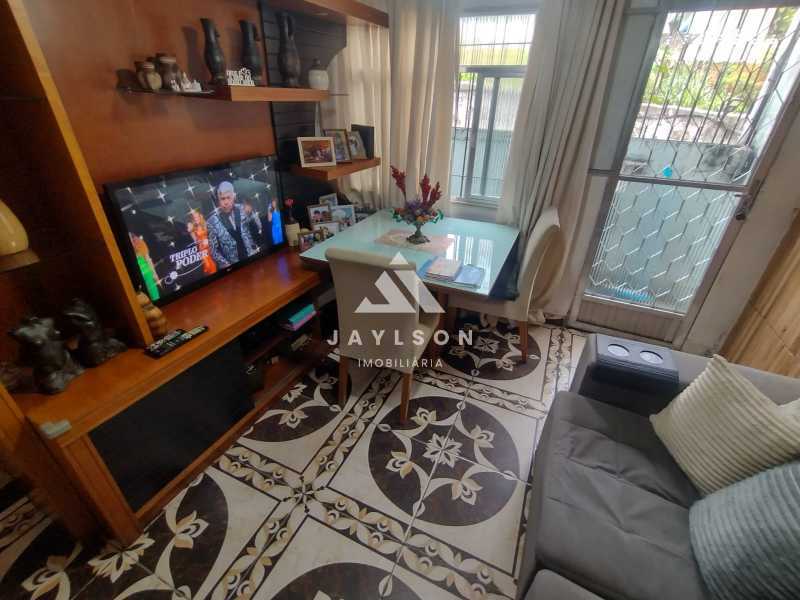 Casa de Vila à venda com 2 quartos, 60m² - Foto 10