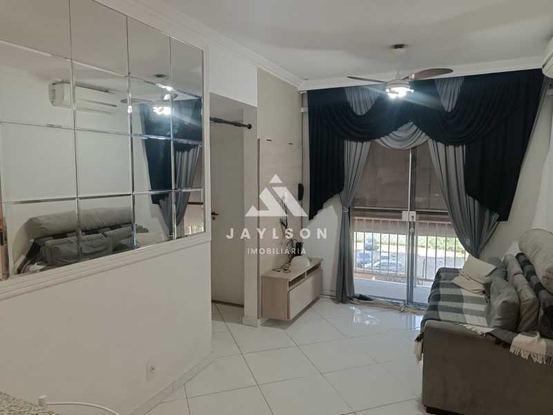 Apartamento à venda com 3 quartos, 60m² - Foto 16