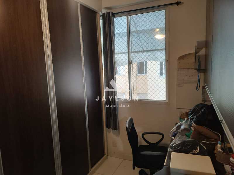 Apartamento à venda com 3 quartos, 60m² - Foto 22