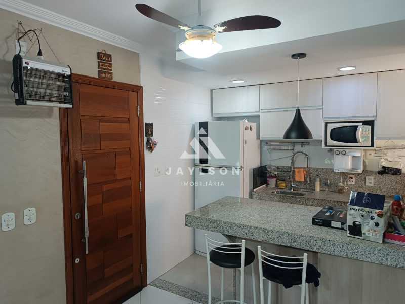 Apartamento à venda com 3 quartos, 60m² - Foto 24