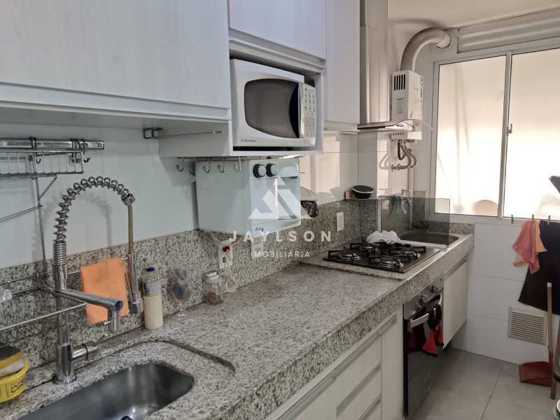 Apartamento à venda com 3 quartos, 60m² - Foto 26