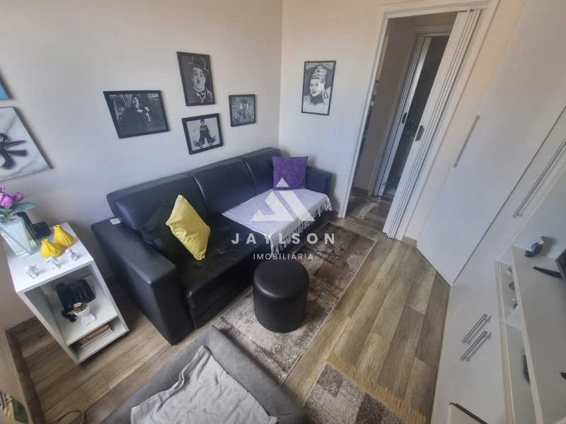 Apartamento à venda com 2 quartos, 70m² - Foto 16