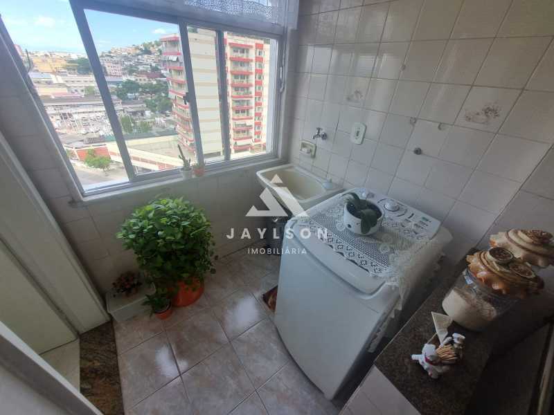 Apartamento à venda com 2 quartos, 70m² - Foto 29