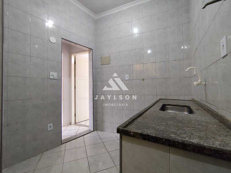 Apartamento à venda com 2 quartos, 45m² - Foto 12