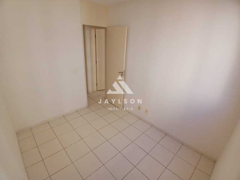 Apartamento à venda com 2 quartos, 46m² - Foto 18