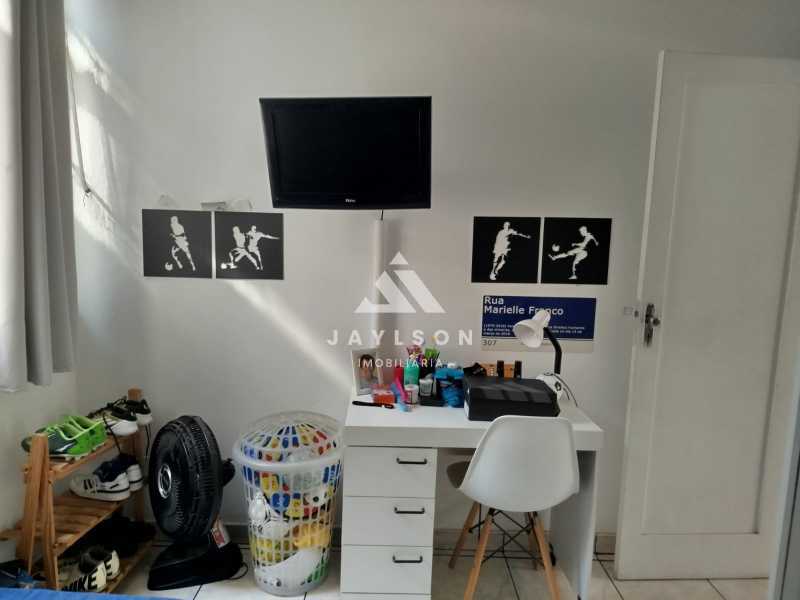 Apartamento à venda com 3 quartos, 68m² - Foto 9