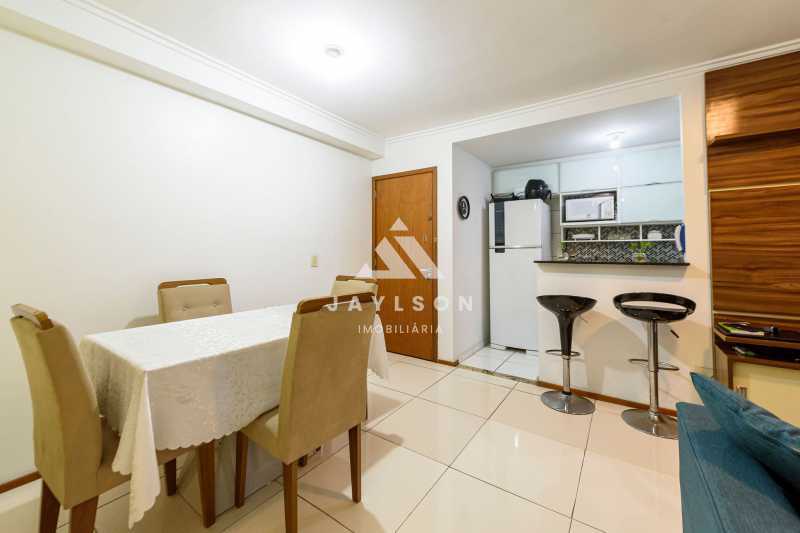 Apartamento à venda com 3 quartos, 58m² - Foto 3