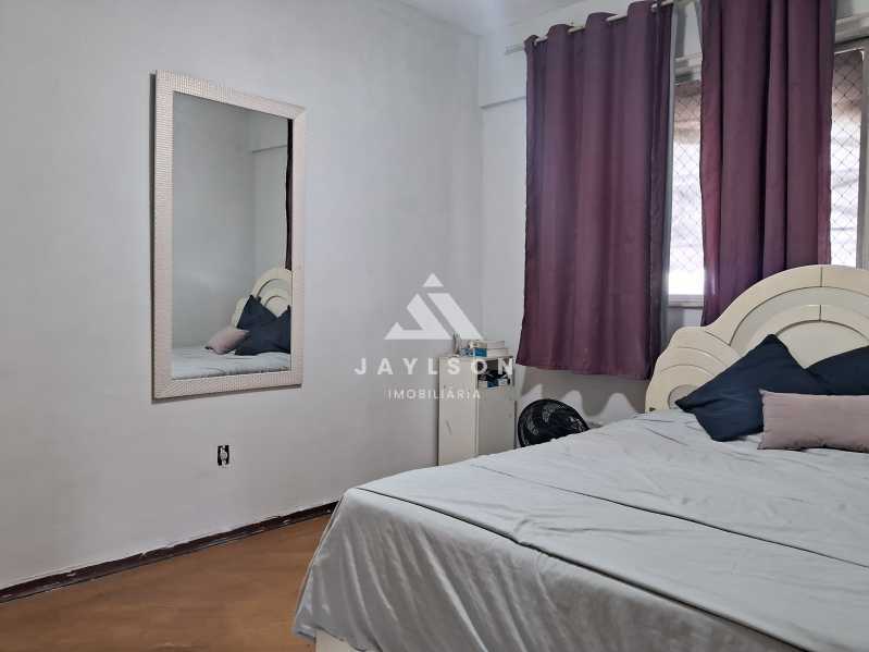 Apartamento à venda com 2 quartos, 60m² - Foto 17