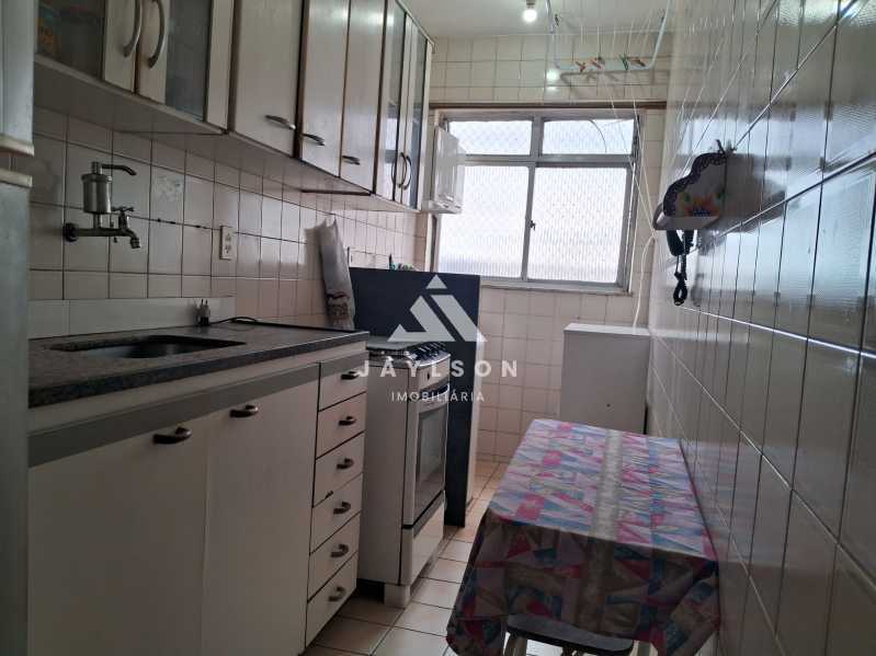 Apartamento à venda com 2 quartos, 60m² - Foto 22