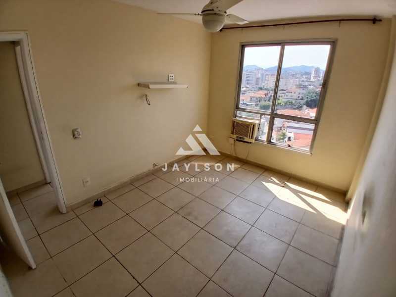 Apartamento à venda com 2 quartos, 66m² - Foto 14