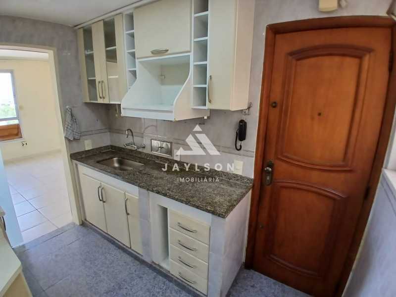 Apartamento à venda com 2 quartos, 66m² - Foto 22