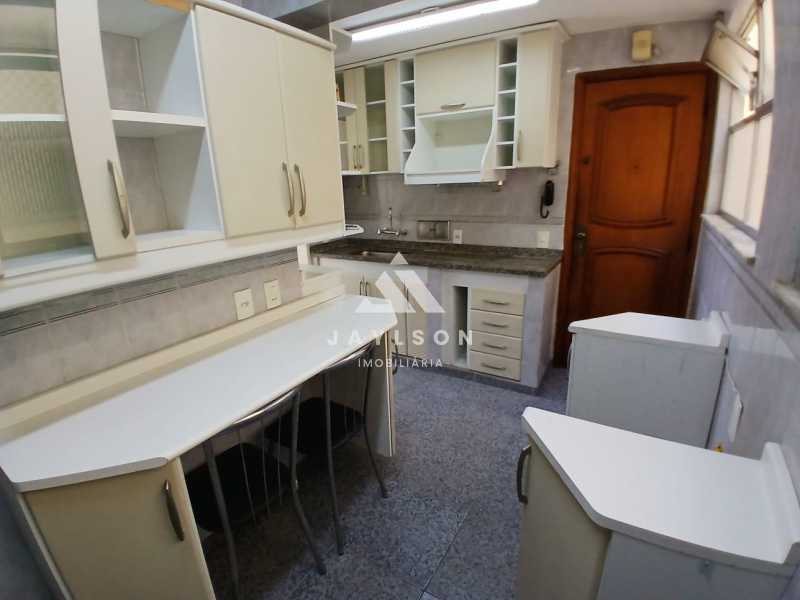 Apartamento à venda com 2 quartos, 66m² - Foto 24