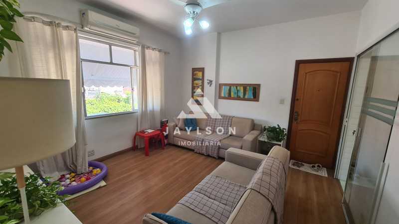 Apartamento à venda com 3 quartos, 102m² - Foto 3