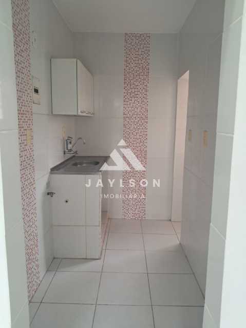 Apartamento à venda com 2 quartos, 44m² - Foto 9