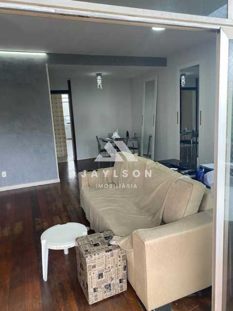 Apartamento à venda com 3 quartos, 144m² - Foto 1