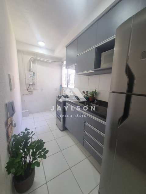 Apartamento à venda com 2 quartos, 48m² - Foto 13