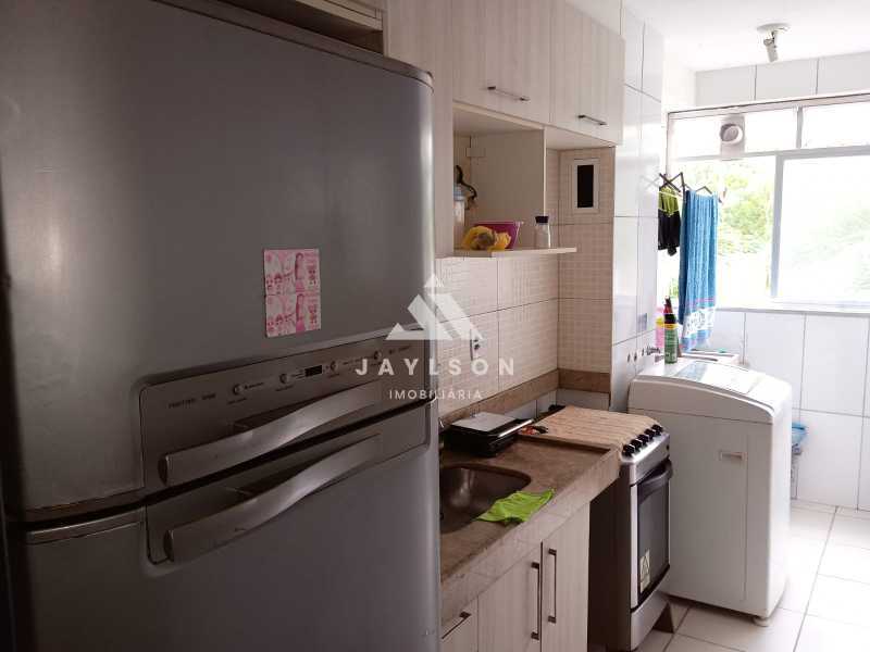 Apartamento à venda com 2 quartos, 49m² - Foto 15