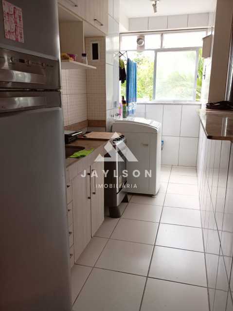 Apartamento à venda com 2 quartos, 49m² - Foto 17