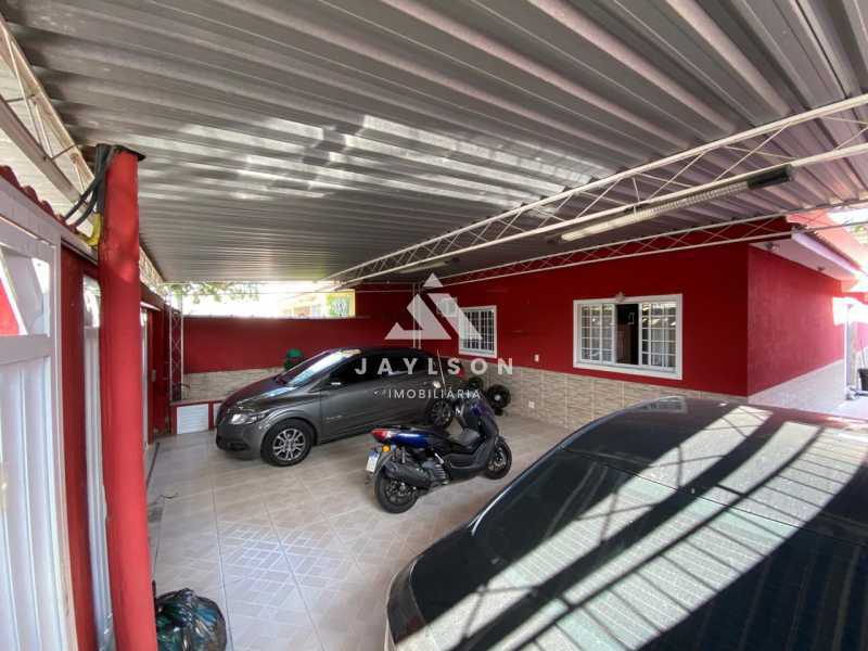 Casa à venda com 3 quartos, 180m² - Foto 11