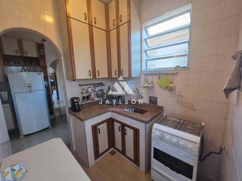 Apartamento à venda com 2 quartos, 65m² - Foto 16