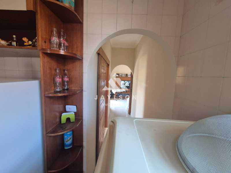 Apartamento à venda com 2 quartos, 65m² - Foto 21