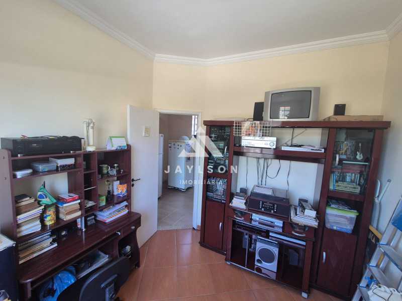 Apartamento à venda com 2 quartos, 65m² - Foto 11